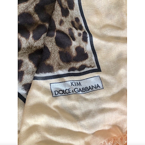 Dolce&Gabbana x Kim Leopard Modal-Cashmere Scarf - Picture 10 of 13